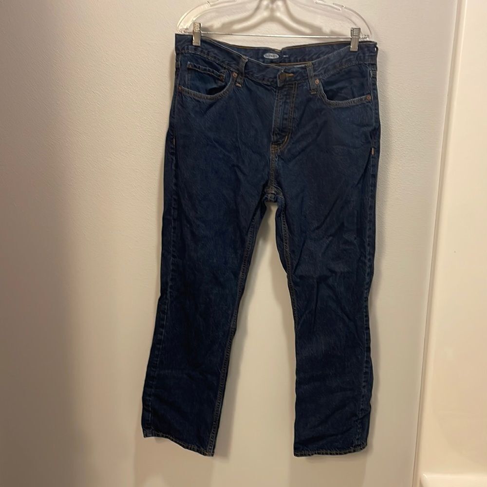 OLD Navy Mens straight blue jeans